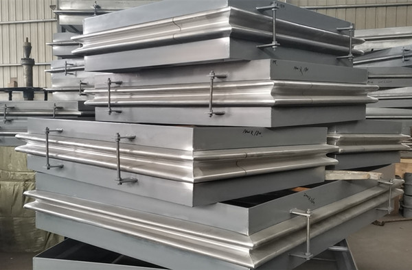 矩形波紋補償器焊接